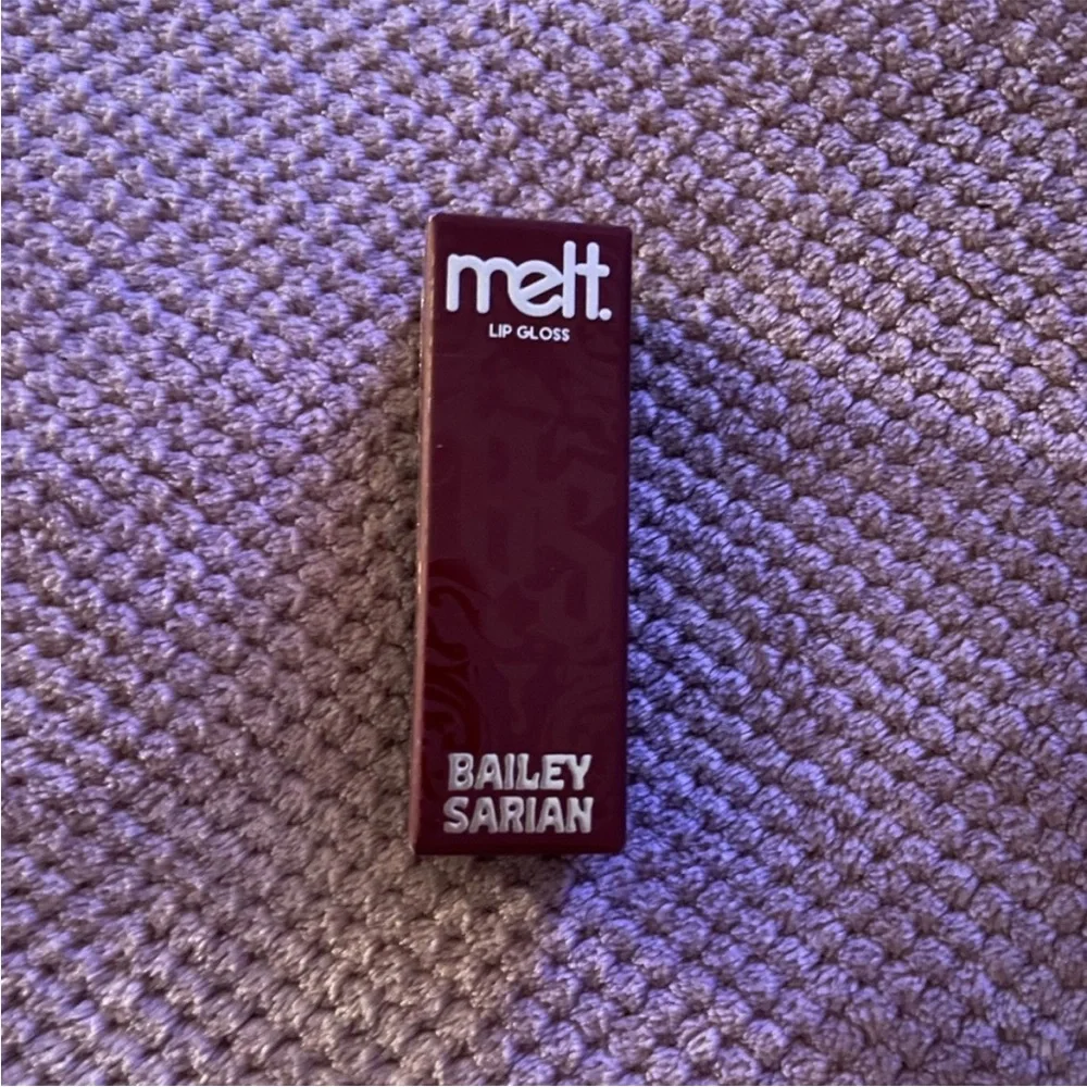Melt Cosmetics x Bailey Sarian Fatally Yours II collection - Picture 6 of 7